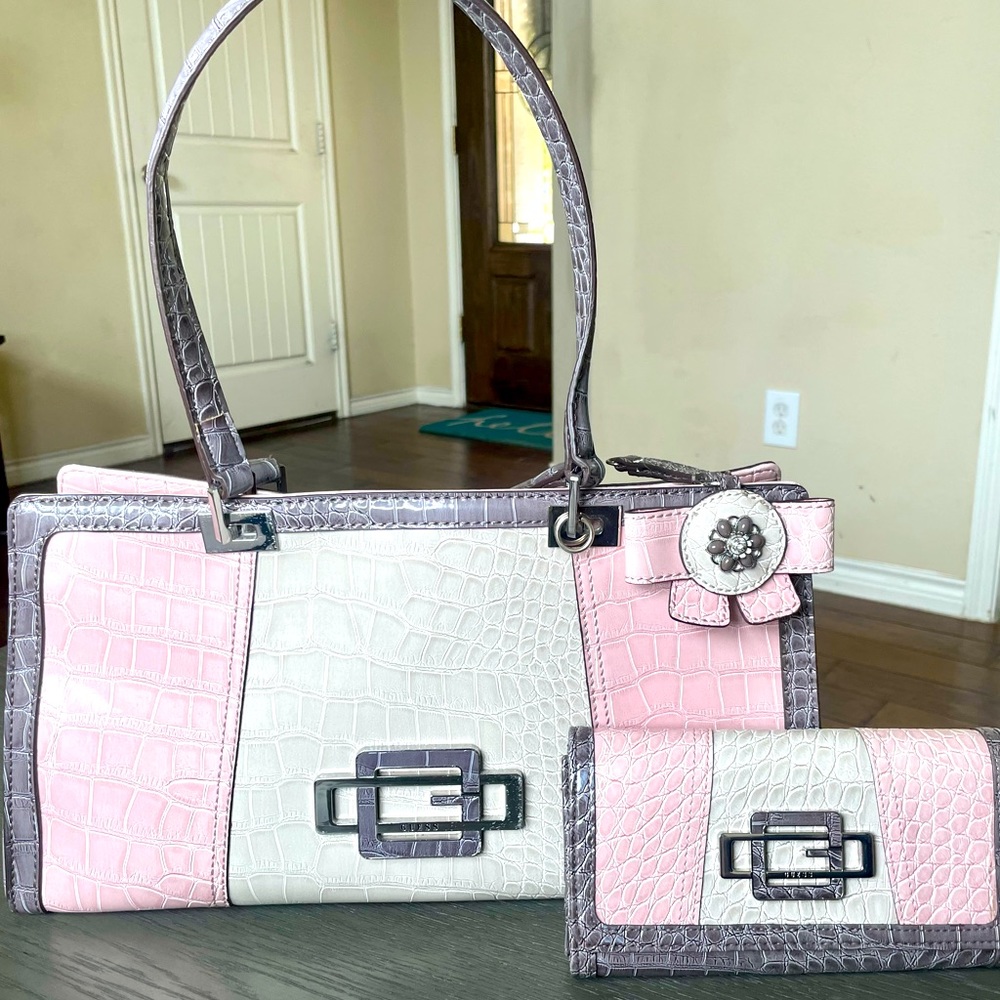 Guess crocodile bourgeois purse and wallet